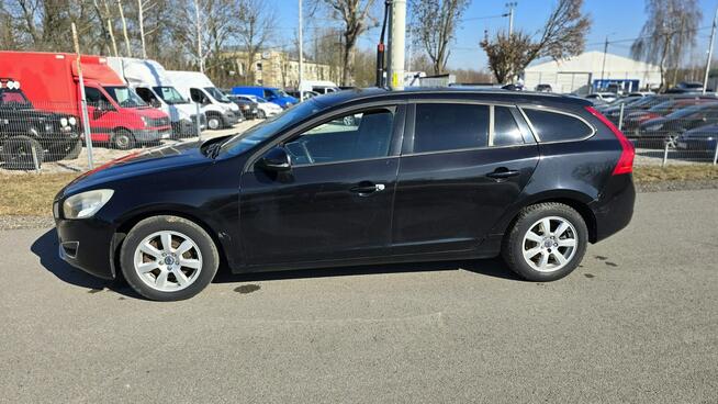 Volvo V60 Lekko Uszkodzony sprawny Jeżdżący Karczew - zdjęcie 3