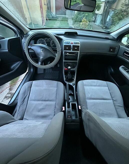 Peugeot 307 1.4. Tomaszów Mazowiecki - zdjęcie 4