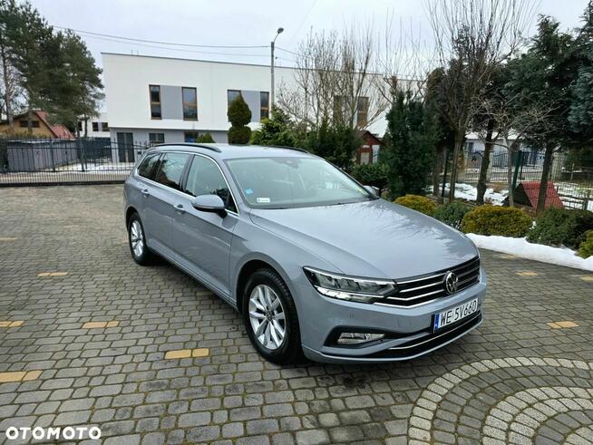 Volkswagen Passat 2.0 TDI EVO Business Będzin - zdjęcie 4