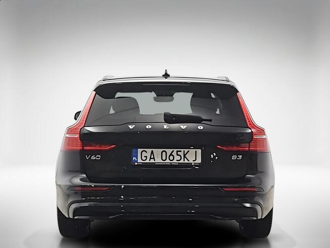 Volvo V60 B3 B Plus Dark aut ! Z Polskiego Salonu ! Faktura VAT ! Warszawa - zdjęcie 4