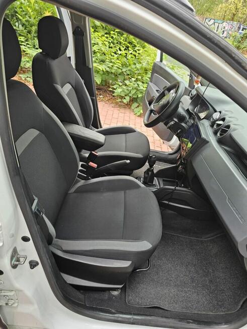 Dacia duster salon polska Warszawa - zdjęcie 8