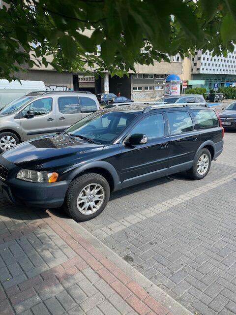 Syndyk sprzeda samochód Volvo XC 70 rok prod. 2006 Białystok - zdjęcie 4