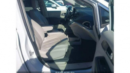 Chrysler Pacifica / BENZYNA / 3.6 287KM / niski przebieg / Tarnów - zdjęcie 9