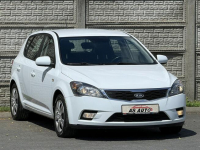 Kia Cee'd 1,6CRDI 90KM EcoDynamics/Klima/Pod.Fotele/Serwis Węgrów - zdjęcie 2