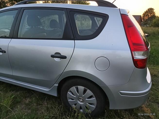 Hyundai i30 CW Blue 1.6CRDI Łańcuch 90KM 6bieg~4L/100 CLIMAT Łaskarzew - zdjęcie 7
