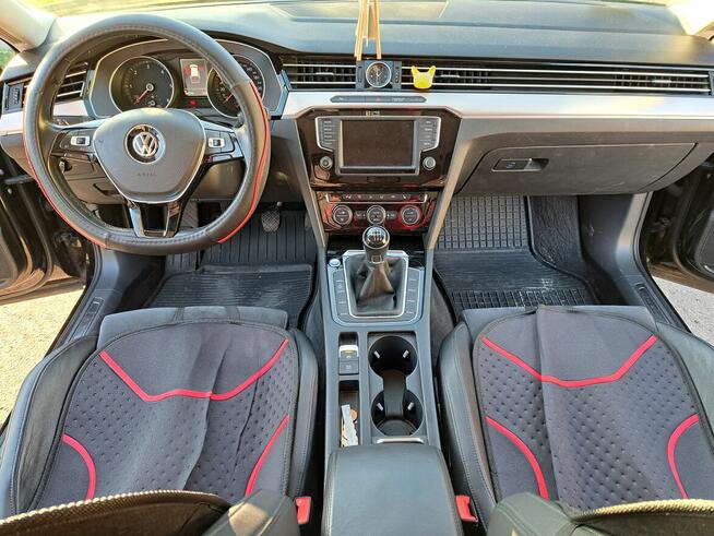 VW Passat Variant 2.0 TDI SCR Radom - zdjęcie 11
