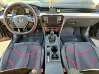 VW Passat Variant 2.0 TDI SCR Radom - zdjęcie 11