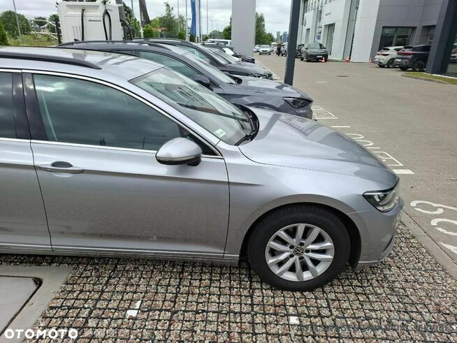 Volkswagen Passat 2.0 TDI EVO Business DSG Płock - zdjęcie 4