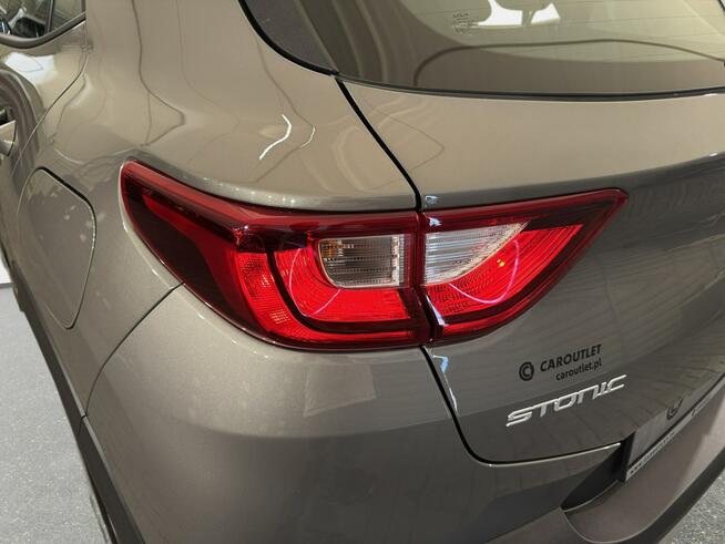 Kia Stonic VAT 23% 1.0T-GDI 100KM M6 2023 r., salon PL, I właściciel Myślenice - zdjęcie 11