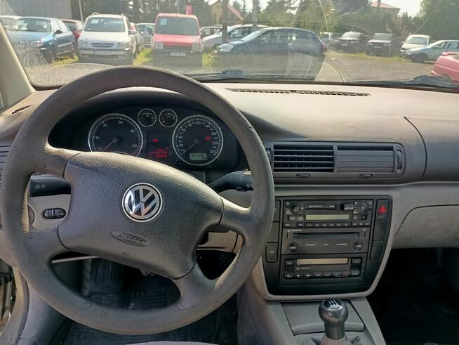 Volkswagen Passat 1.9TDi 130Km 02r Brzozówka - zdjęcie 7