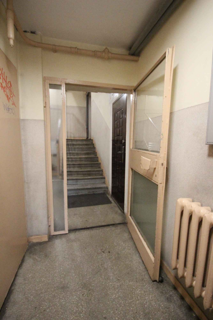 1pok, 25met, okolice Oławskiej PIWNICA (Wrocław) Stare Miasto - zdjęcie 8