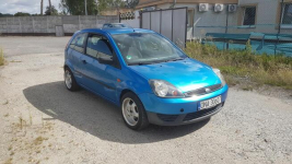Ford Fiesta 1.3 benzyna 2004 r. w ładnym stanie Namysłów - zdjęcie 3