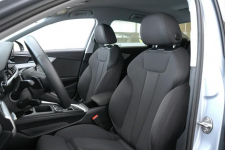 Audi A4 40TFSI 204KM Nav Tempomat Kamera Ambiente Kielce - zdjęcie 11