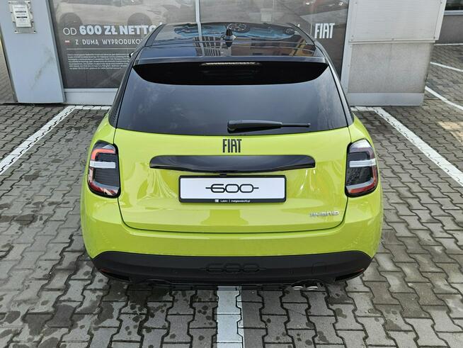 Fiat 600 Hybrid 145KM - Sport Lublin - zdjęcie 8