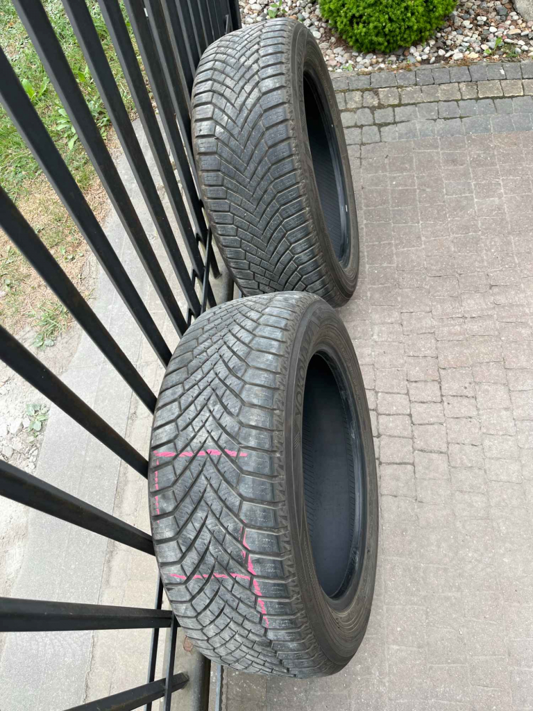 Sprzedam 4 opony zimowe YOKOHAMA BlueEarth Winter V906 - 215/55R17 Białołęka - zdjęcie 4