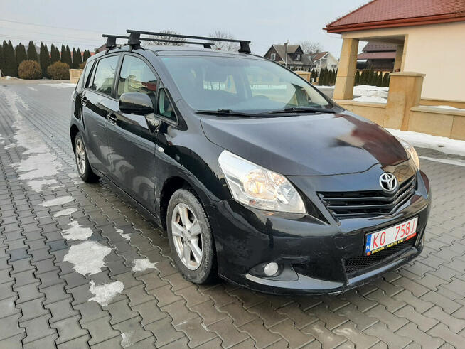 Toyota Verso 1.6 benzyna -bez rdzy- Proszówki - zdjęcie 3