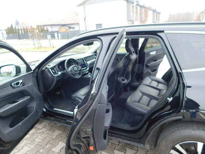 Volvo XC 60 z Gwarancją Bezwypadkowy Model 2022r Żyrardów - zdjęcie 8