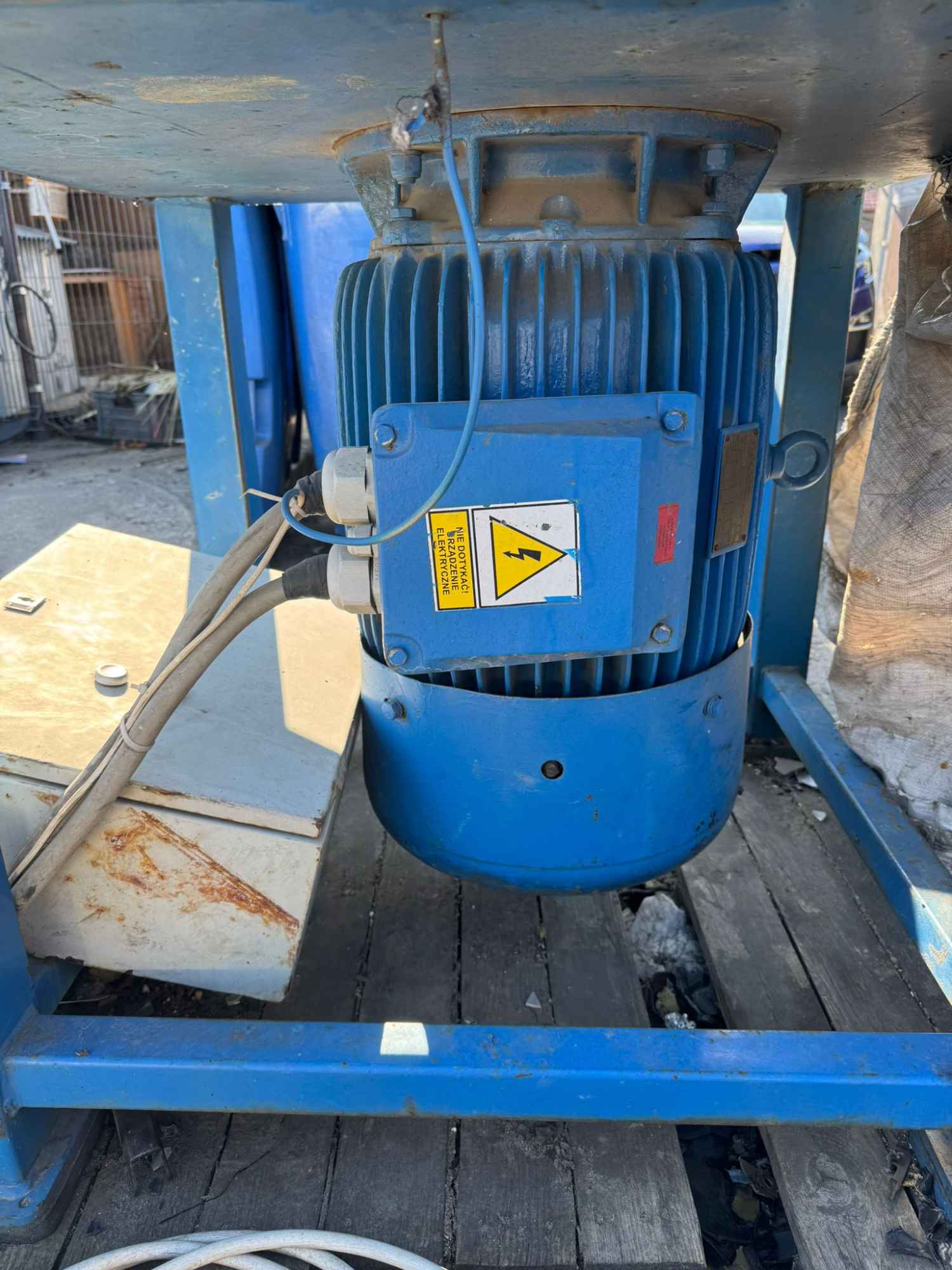 Sprzedam kruszarkę - młynek do plastiku Turek - zdjęcie 3