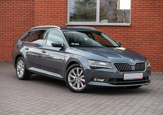 Škoda Superb Podzagajnik - zdjęcie 2