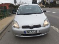 Toyota Yaris 1,3 benzyna Chodzież - zdjęcie 2