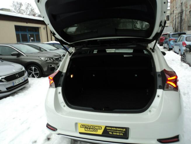 sprzedam ładną TOYOTE Auris z 2015r  1.8 HYBRYDA+benz 100KM udziela.GW Lublin - zdjęcie 7