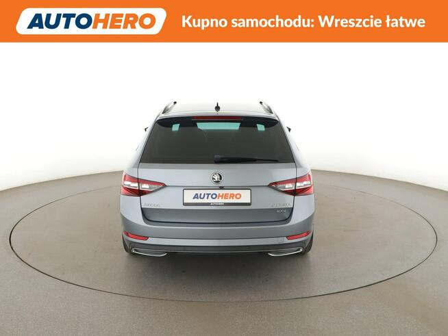 Škoda Superb 4x4 dsg navi kamera bixenon+led el fotele Warszawa - zdjęcie 6