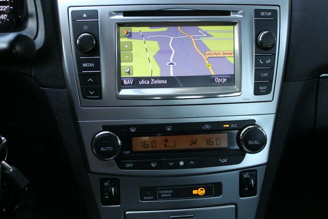 Toyota Avensis Benzyna 147 KM Przebieg 114 tys km Lubań - zdjęcie 12