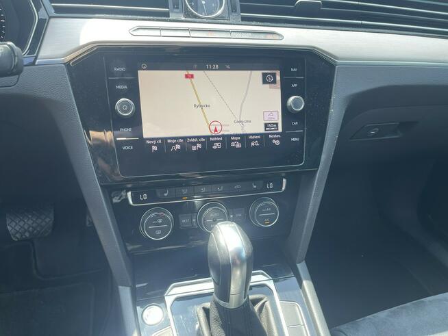 Volkswagen Passat Highline DSG Kamera Podgrzewanie 190KM Gliwice - zdjęcie 9