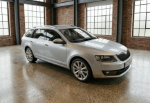 Škoda Octavia Bezwypadkowy biexenon navi piękna Kraków - zdjęcie 8