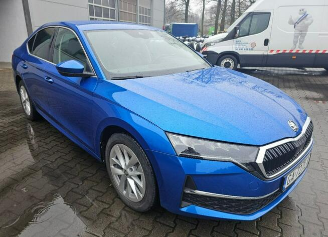Škoda Octavia 1.5 TSI Selection Tychy - zdjęcie 3