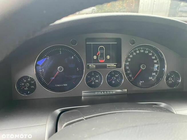 Volkswagen Phaeton 3.0 V6 TDI 4Mot (5 os.) Kraków - zdjęcie 6