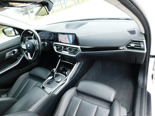 BMW 318 2.0D z Gwarancją Line Shadow Model 2022r Żyrardów - zdjęcie 8