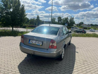 Volkswagen Passat 2001r - 2.0 - Hak Głogów - zdjęcie 12