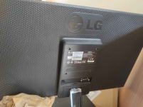 Sprzedam pakiet 10 monitorów 21'' i 19'' Śródmieście - zdjęcie 4