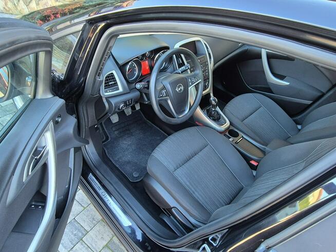 Opel Astra 2010r, 1.4T 140KM. Przebieg 151tyś km, Radom - zdjęcie 9