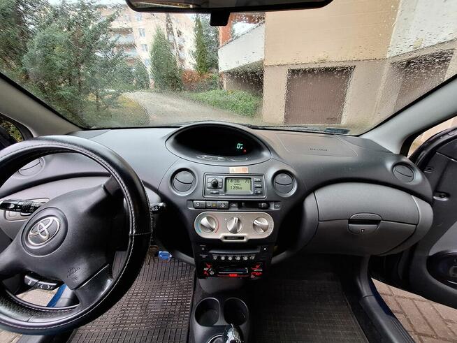 Toyota Yaris 1.3 2004 Zielona Góra - zdjęcie 5