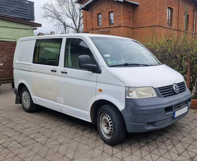Volkswagen Transporter T5 - 2006 - 1.9 TDI Śródmieście - zdjęcie 1
