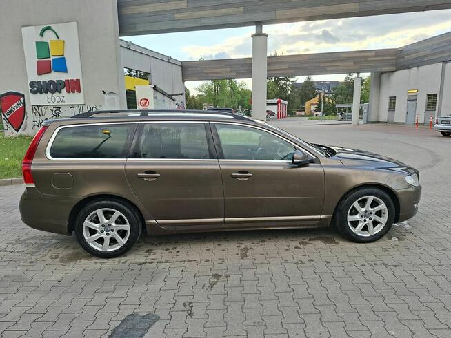 Ładne Volvo*V70 2.0*D4*181KM kombi*CLIMA*elektryka*SKÓRA* Łódź - zdjęcie 7