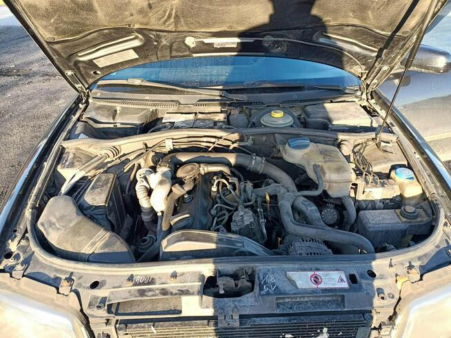 Audi A4 1.9TDI 110km 97r Tarnów - zdjęcie 8