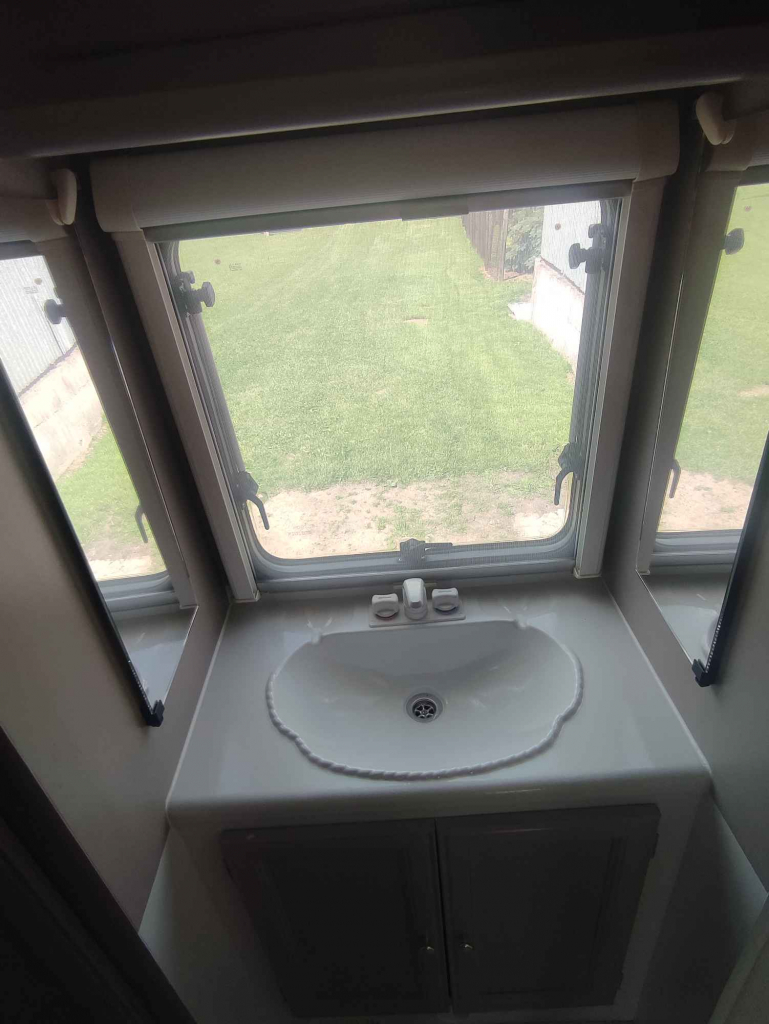 Wynajmę przyczepę kempingową Raba Wyżna - zdjęcie 5