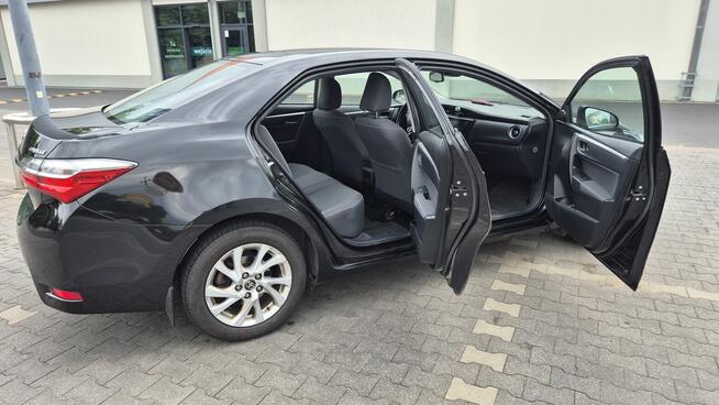 Toyota Corolla 1.6 Sedan 2018, pierwsza rejestracja 2019 Ursynów - zdjęcie 6