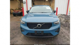 Volvo XC 40 4x4 / najbogatsza wersja ULTIMATE / niski przebieg Tarnów - zdjęcie 3