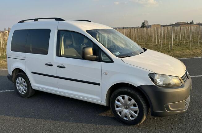 VW Caddy 1,6 TDI 75 KM 5-Osobowy faktura Grójec - zdjęcie 6