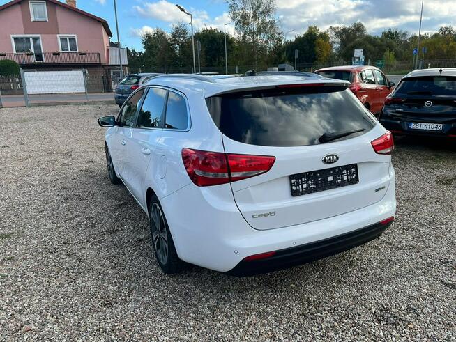 Kia Cee&#039;d Białogard - zdjęcie 8