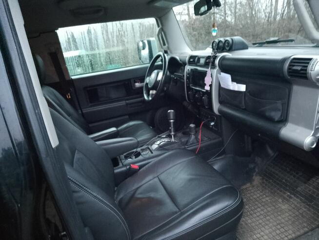 Sprzedam Toyota FJ Cruiser Łuków - zdjęcie 7