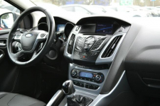 Piękny Ford Focus*Asysten Park*keylless  1.6 125KM Częstochowa - zdjęcie 12