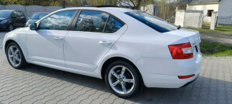 Škoda Octavia Bogate wyposaż. tylko 70tkm. ! 4-cylindry polecam Stare Budy - zdjęcie 3