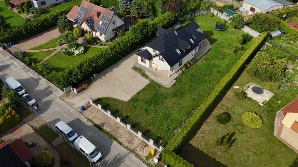 DOM NA SPRZEDAŻ – GOTOWA INWESTYCJA Z POTENCJAŁEM – SZPĘGAWA Szpęgawa - zdjęcie 5