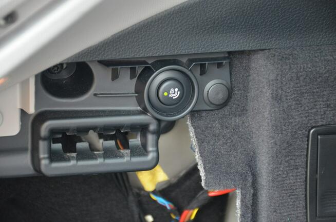 BMW 320 2.0i 184KM Serwis 100%Org.lakier Navi Skóra Bi-xenon El.klapa Kutno - zdjęcie 11