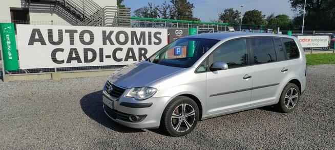 Volkswagen Touran Stan bardzo dobry. Goczałkowice-Zdrój - zdjęcie 1